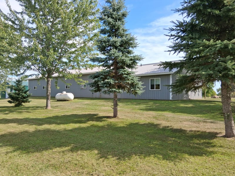 18136 NE 125th St, Foreston, MN 56330