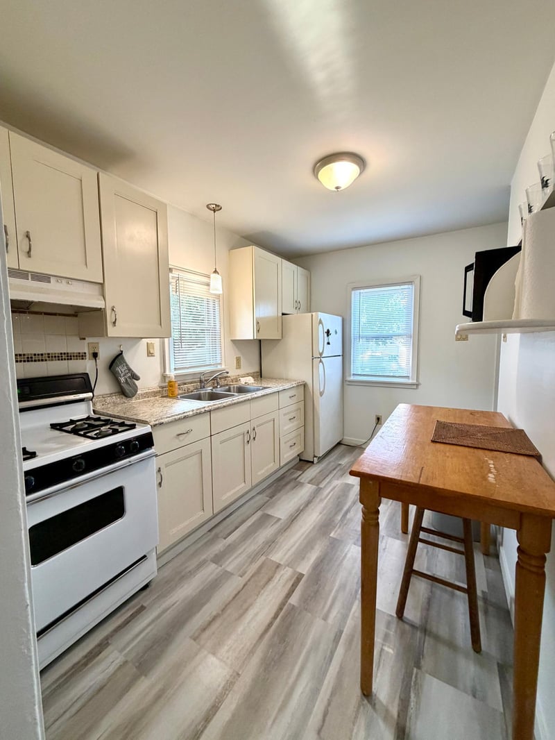 4711 N 6th St, Minneapolis, MN 55430