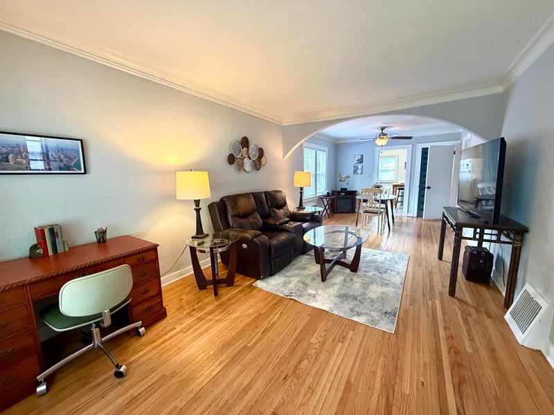4711 N 6th St, Minneapolis, MN 55430