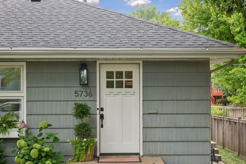 5736 Sheridan Ave S, Minneapolis, MN 55410