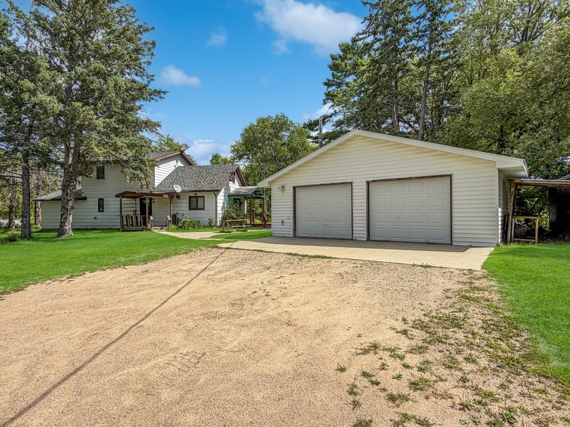 45004 221st Ave, Leonard, MN 56652