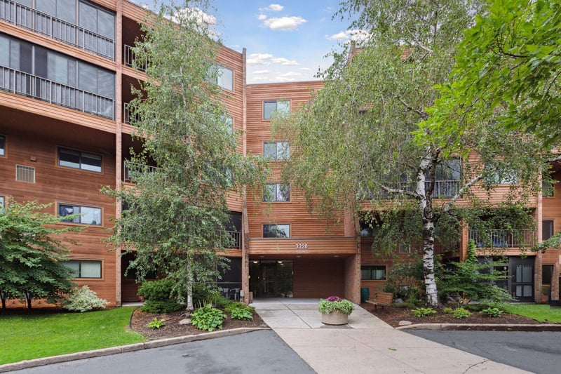 3320 Louisiana Ave S #311, Saint Louis Park, MN 55426