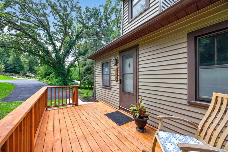 2505 E River Rd NE, Rochester, MN 55906