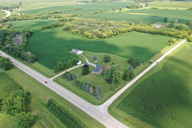 4900 42 Hw NE, Eyota, MN 55934