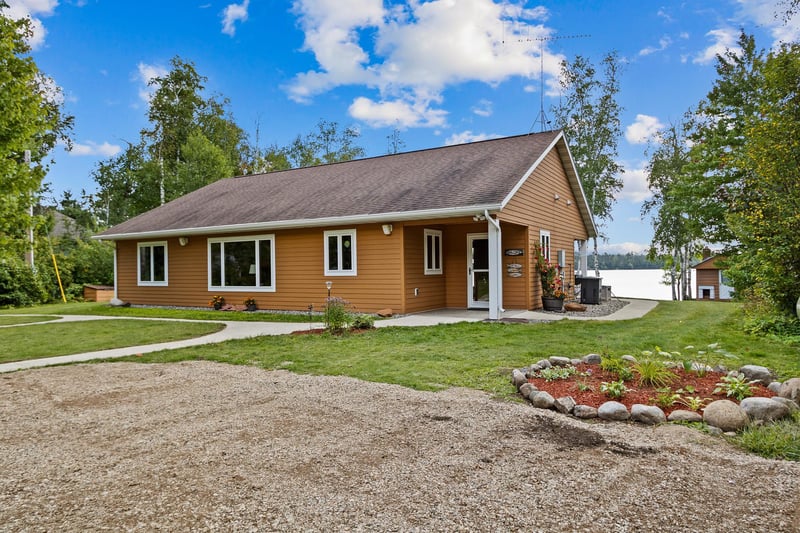 7856 Lake Fourteen Rd, Britt, MN 55710