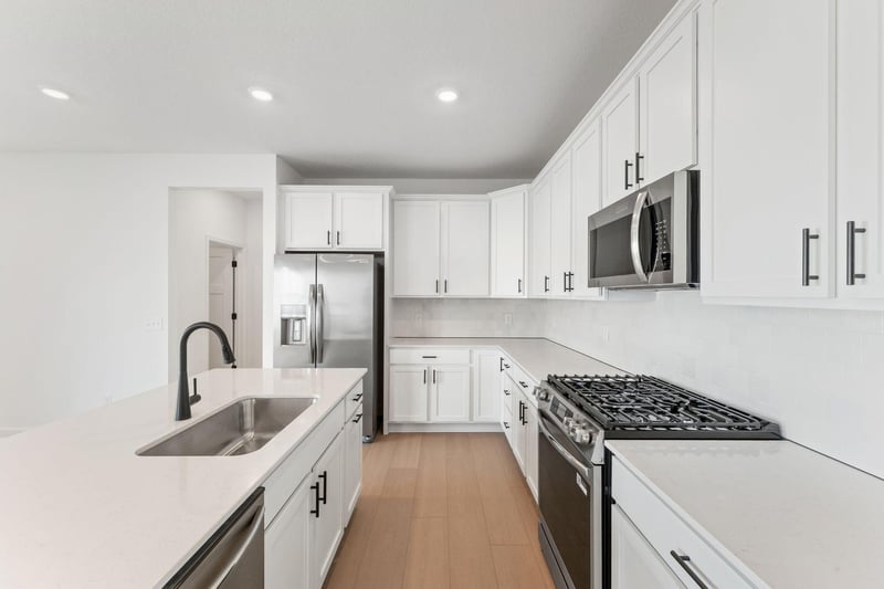8932 Periwinkle Blvd, Woodbury, MN 55129