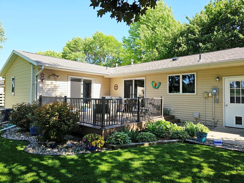 1101 Irene Ave, Willmar, MN 56201