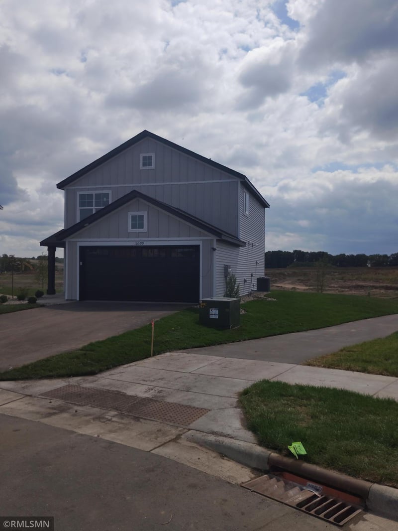 10599 Goodview Ave S, Cottage Grove, MN 55016