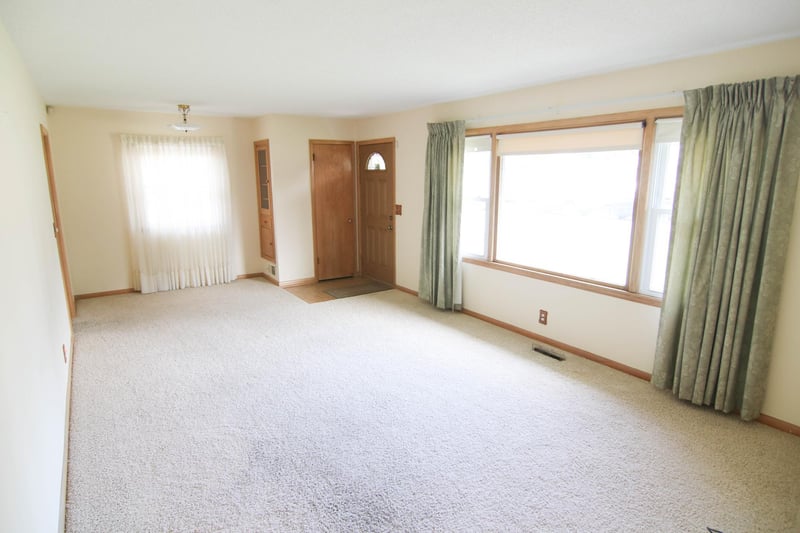 2313 55th Ave N, Brooklyn Center, MN 55430