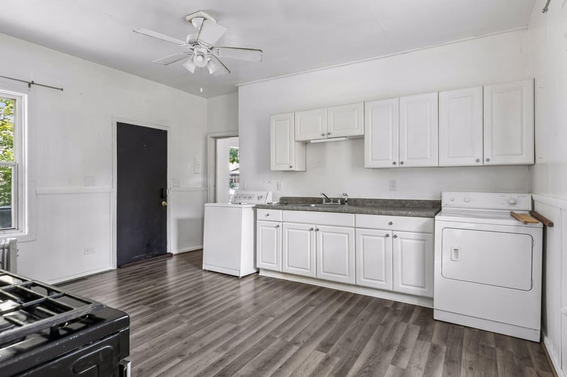 241 Banfil St, Saint Paul, MN 55102