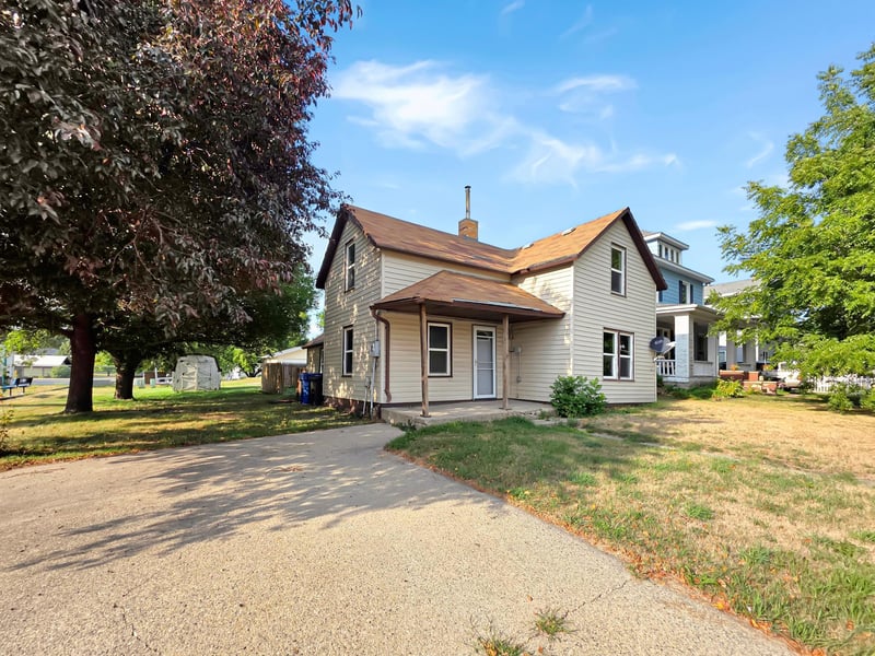 410 Main St, Hawley, MN 56549