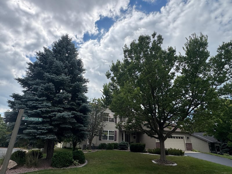 1945 Clearwater Rd, Waconia, MN 55387