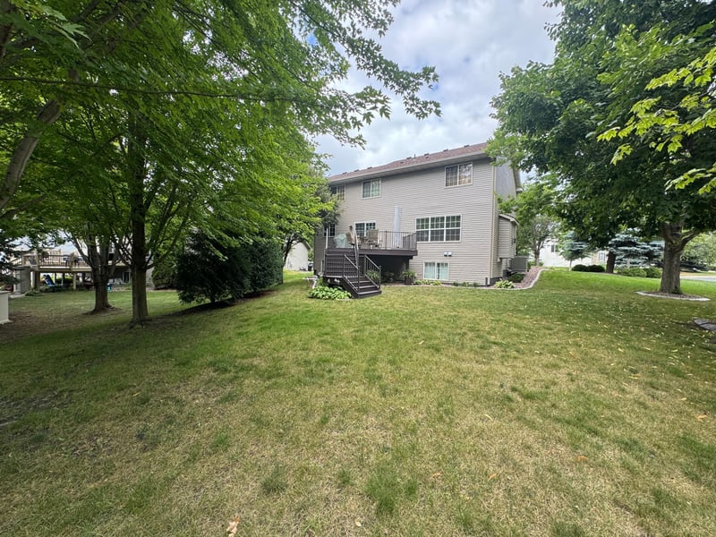 1945 Clearwater Rd, Waconia, MN 55387