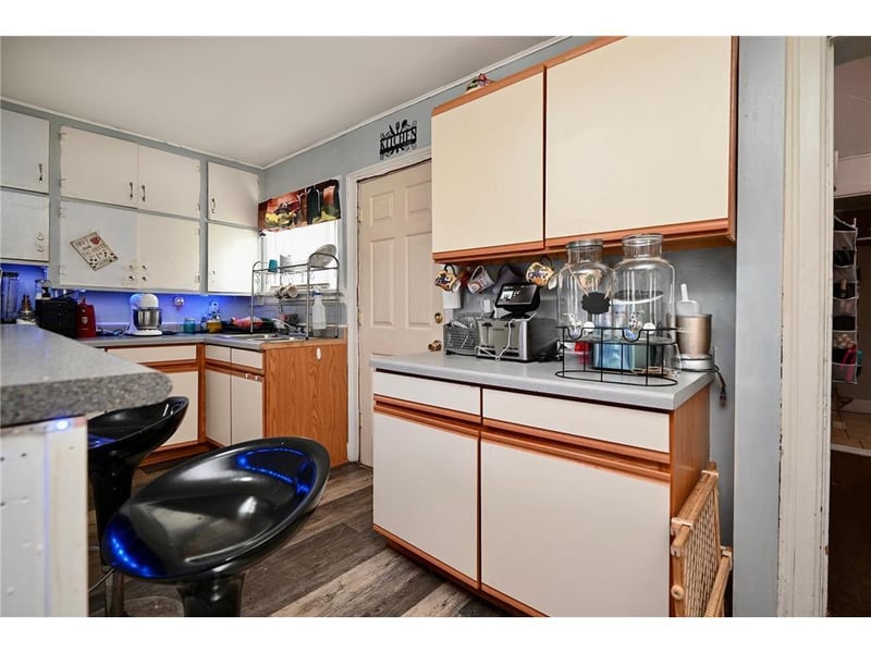 159 E King St, Winona, MN 55987