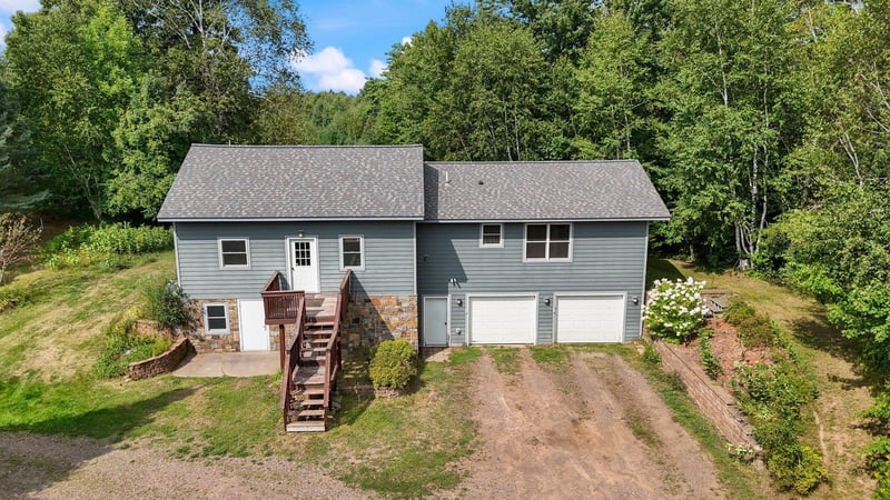 3939 Sand Hill Rd, Kettle River, MN 55757