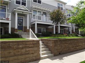 1662 Village Trl E #3, Maplewood, MN 55109
