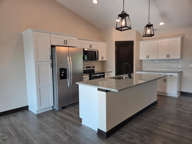 17 Kodiak Ct, North Mankato, MN 56003