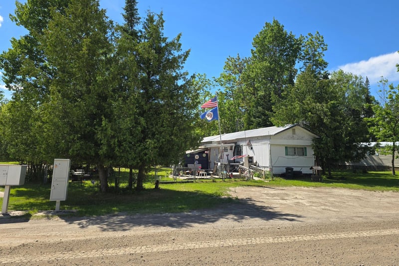 21xx 3rd Ave W, International Falls, MN 56649