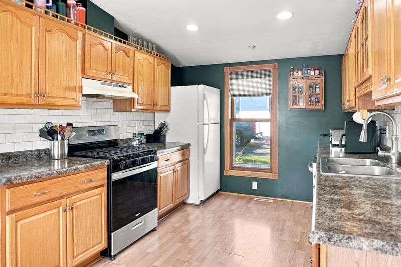 408 Central Ave, Osakis, MN 56360