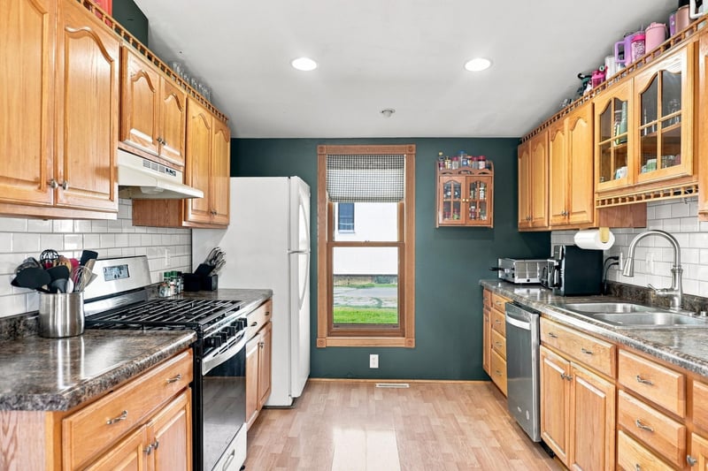 408 Central Ave, Osakis, MN 56360