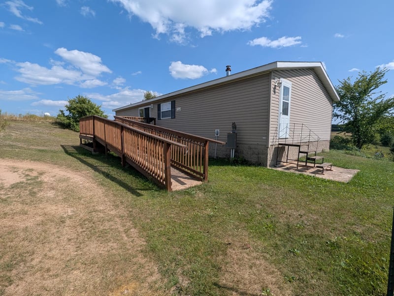 1829 Sundet Rd, Mora, MN 55051