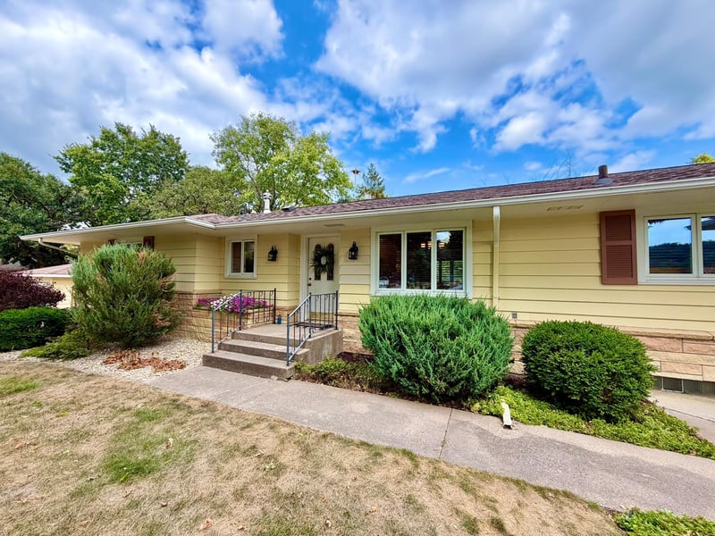 3628 Martha Ln, Red Wing, MN 55066