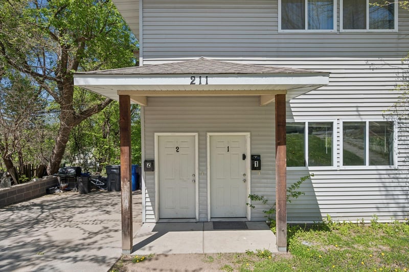 211 Belvidere St E, Saint Paul, MN 55107