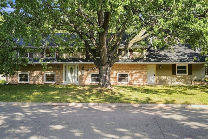 5330 Perry Ave N, Crystal, MN 55429