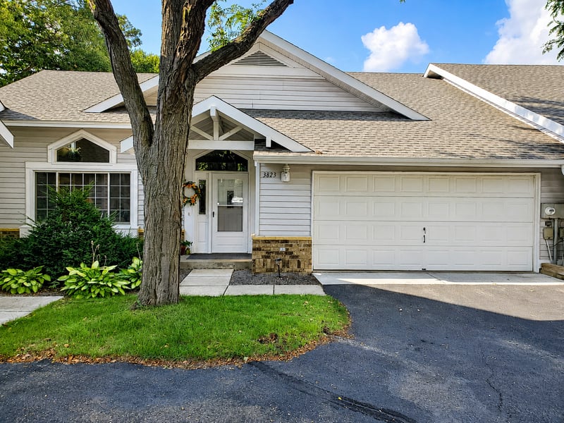 3823 Minnesota Ln N, Plymouth, MN 55446