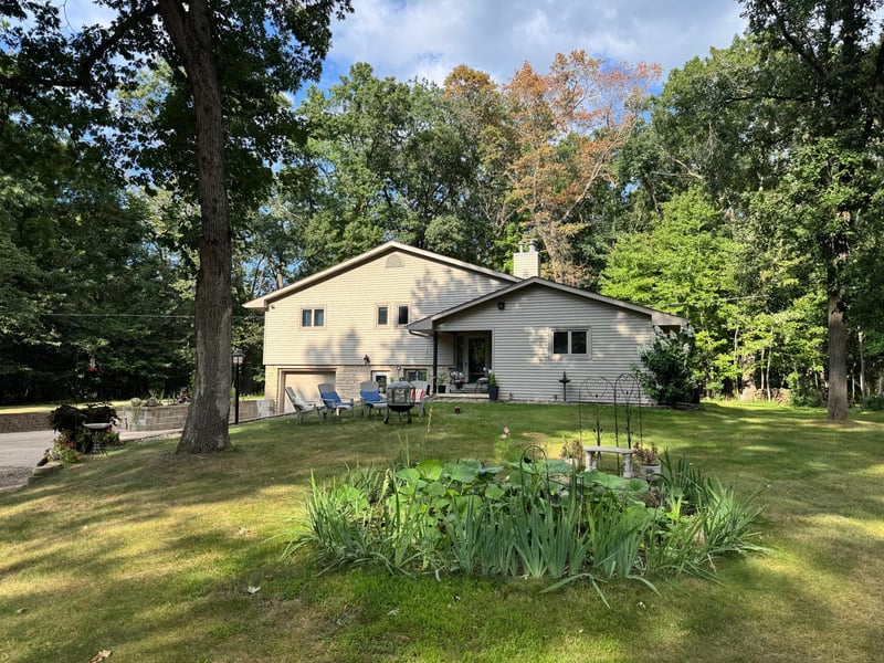 73466 318th Ave, Lake City, MN 55041