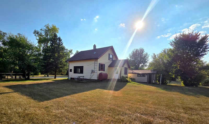 505 Eidem Ave SE, Twin Valley, MN 56584