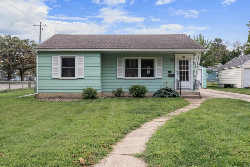 1301 3rd Ave SW, Austin, MN 55912