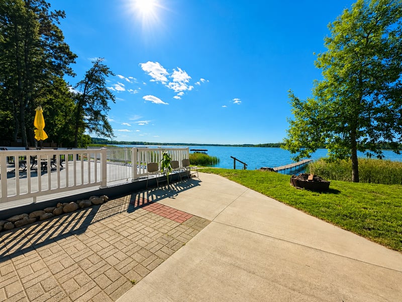 38403 E Blueberry Dr, Menahga, MN 56464