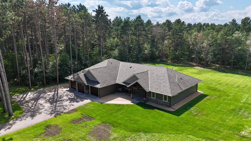 12987 Hillton Rd, Little Falls, MN 56345