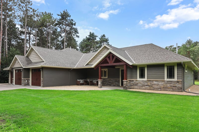 12987 Hillton Rd, Little Falls, MN 56345
