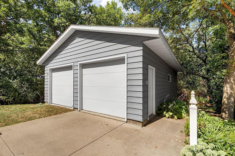 22157 Jay Ave SE, Richmond, MN 56368