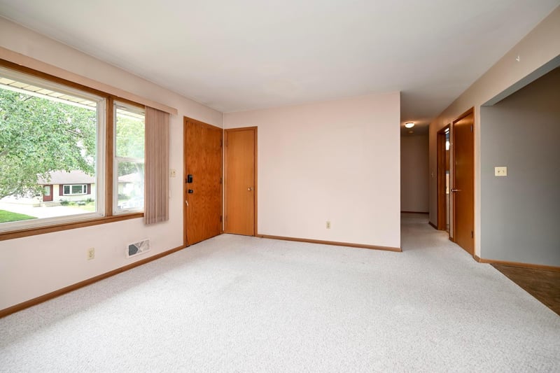 2311 18th St NW, Rochester, MN 55901
