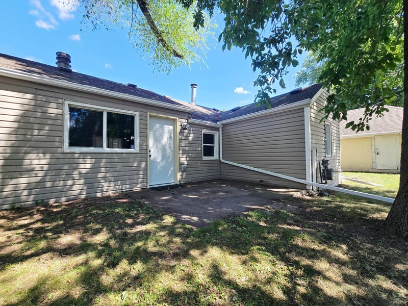 1202 11th Ave SE, Saint Cloud, MN 56304