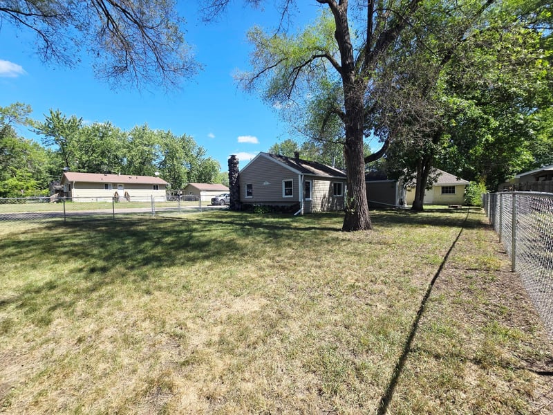 1202 11th Ave SE, Saint Cloud, MN 56304