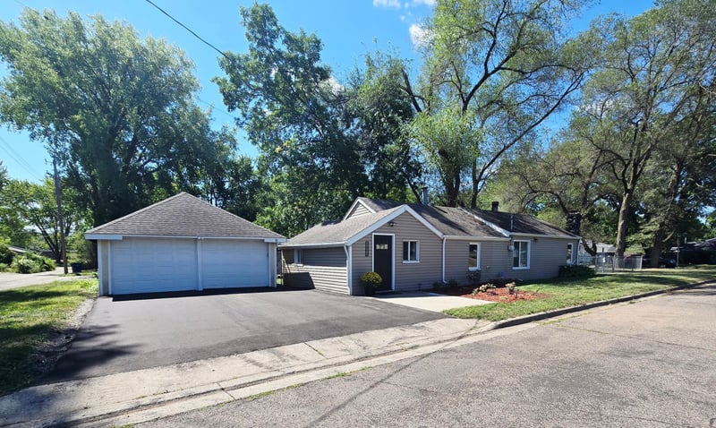 1202 11th Ave SE, Saint Cloud, MN 56304