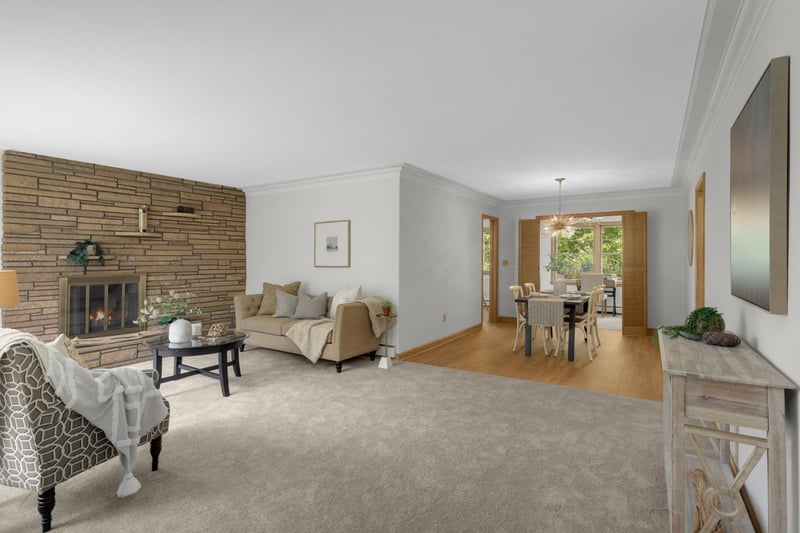 1009 Orange Ave E, Saint Paul, MN 55106