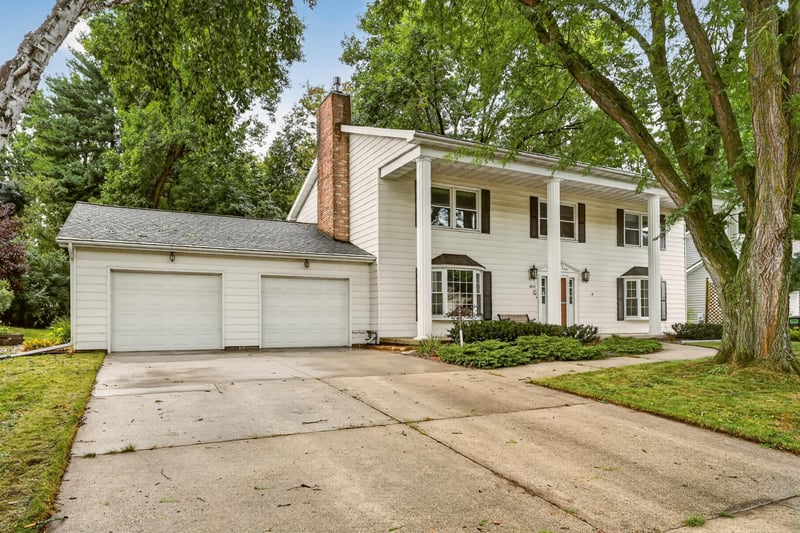 1812 7th St SW, Rochester, MN 55902