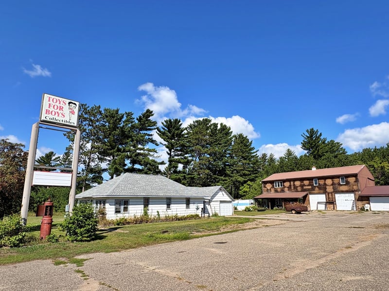 409 1st St W, Park Rapids, MN 56470