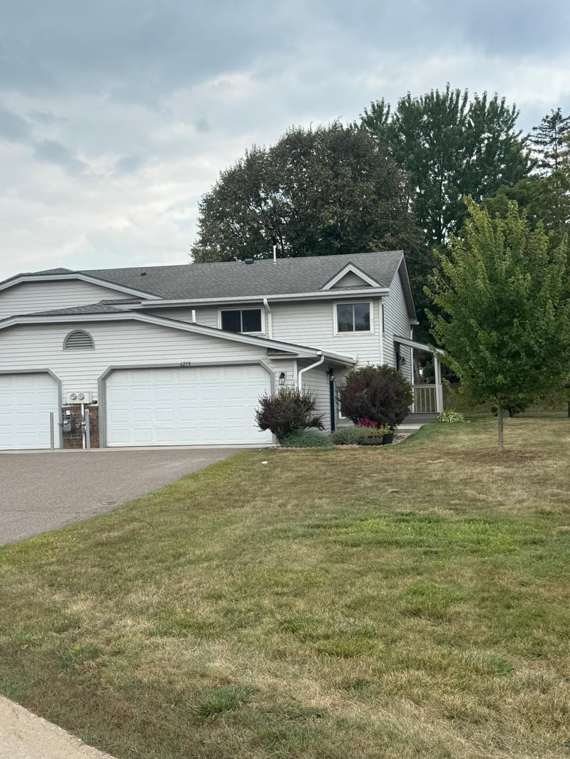 6279 Monticello Ln N, Maple Grove, MN 55369