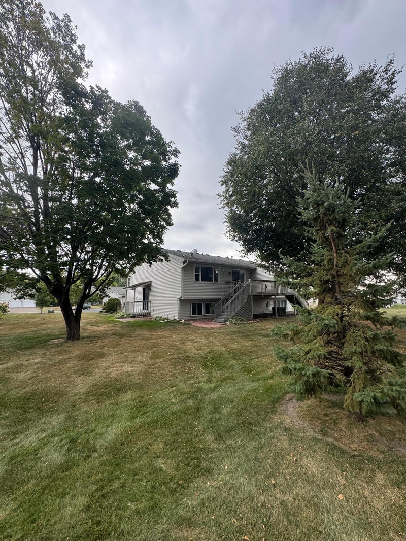 6279 Monticello Ln N, Maple Grove, MN 55369