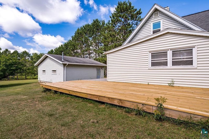 2840 Hagberg St, Duluth, MN 55811