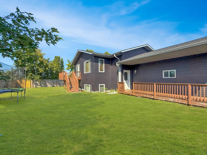 105 Walborg Ave NE, Bemidji, MN 56601