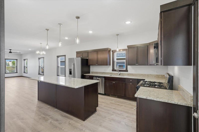 1785 Morning Glory Dr, River Falls, WI 54022