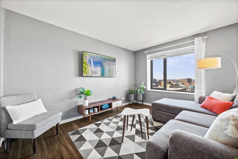 15 S 1st St #A1505, Minneapolis, MN 55401