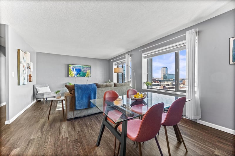 15 S 1st St #A1505, Minneapolis, MN 55401